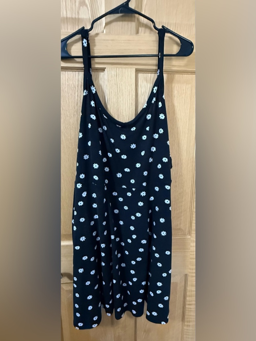 Hot Topic Black Daisy Print Skater Dress 3X Pockets Soft Grunge Alt